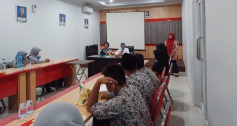 KUNJUNGAN PMR MTSN 1 JEMBER KE UNIT DONOR DARAH PMI KABUPATEN JEMBER